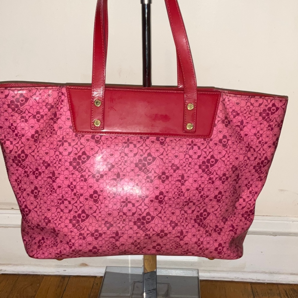 Louis Vuitton Pink Cosmo Blossom Tote Bag by Takashi Murakami Rare( EUC) - Picture 3 of 13